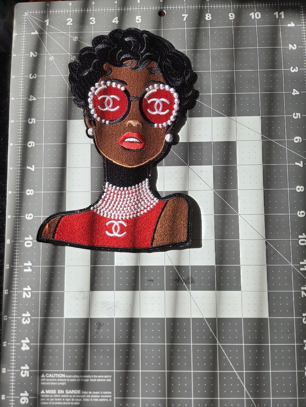 Hand Crafted Large Pink Or Red Fashion Luxury Iron On Patch(two Pieces) - Picture 3 of 3